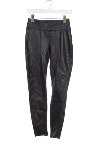 Pantaloni de femei Bershka, Mărime S, Culoare Negru, Preț 42,93 Lei