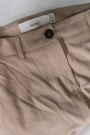 Γυναικείο παντελόνι Bershka, Μέγεθος XXS, Χρώμα  Μπέζ, Τιμή 8,97 €
