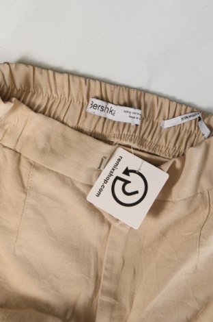 Damenhose Bershka, Größe XS, Farbe Beige, Preis 8,07 €