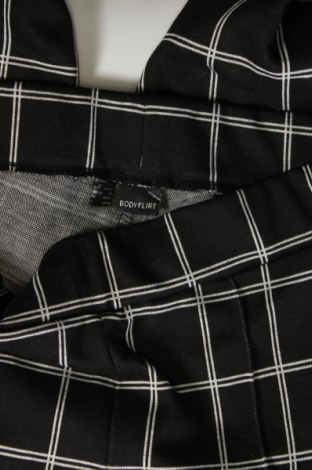 Дамски панталон Body Flirt, Размер M, Цвят Черен, Цена 9,57 лв.