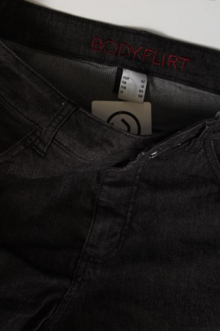 Pantaloni de femei Body Flirt, Mărime L, Culoare Gri, Preț 47,70 Lei