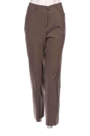 Дамски панталон Brax, Размер L, Цвят Кафяв, Цена 68,43 лв.