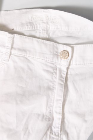 Γυναικείο παντελόνι Brax, Μέγεθος XXL, Χρώμα Λευκό, Τιμή 23,13 €