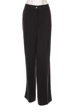 Γυναικείο παντελόνι Calvin Klein, Μέγεθος M, Χρώμα Μαύρο, Τιμή 60,31 €