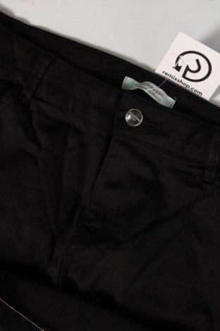 Дамски панталон Clockhouse, Размер L, Цвят Черен, Цена 10,15 лв.