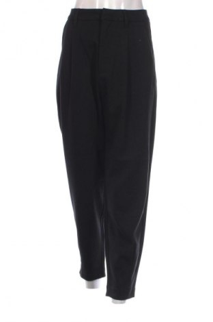 Дамски панталон Copenhagen Muse, Размер M, Цвят Черен, Цена 78,00 лв.