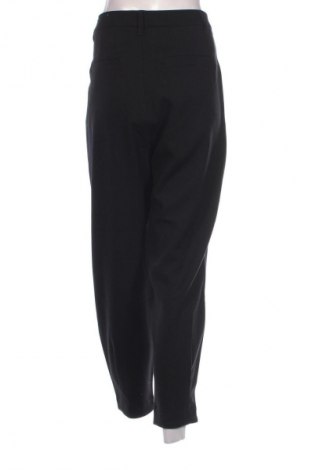 Pantaloni de femei Copenhagen Muse, Mărime M, Culoare Negru, Preț 282,24 Lei