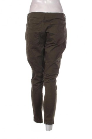 Дамски панталон Costa 8 Mani, Размер M, Цвят Зелен, Цена 11,25 лв.