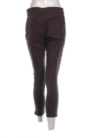Pantaloni de femei Didi, Mărime M, Culoare Maro, Preț 47,70 Lei
