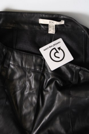 Γυναικείο παντελόνι Edc By Esprit, Μέγεθος S, Χρώμα Μαύρο, Τιμή 10,14 €