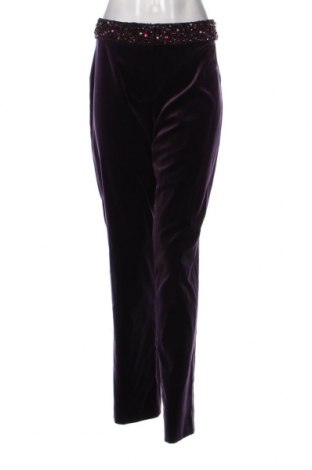 Pantaloni de femei Escada, Mărime M, Culoare Mov, Preț 278,62 Lei