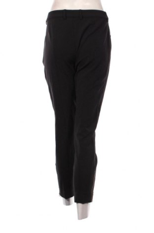 Дамски панталон Escada, Размер L, Цвят Черен, Цена 94,60 лв.