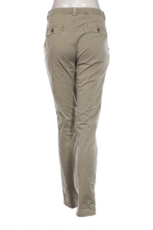 Дамски панталон Esprit, Размер S, Цвят Зелен, Цена 13,53 лв.