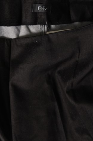 Γυναικείο παντελόνι F&F, Μέγεθος L, Χρώμα Μαύρο, Τιμή 9,30 €