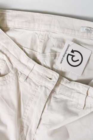 Дамски панталон Gerry Weber, Размер S, Цвят Екрю, Цена 34,00 лв.