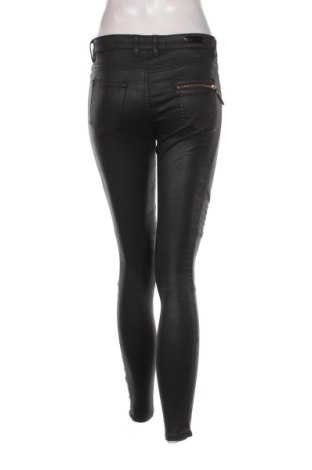 Γυναικείο παντελόνι Guess, Μέγεθος M, Χρώμα Μαύρο, Τιμή 23,20 €