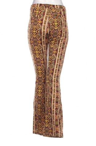Γυναικείο παντελόνι Guts & Gusto, Μέγεθος M, Χρώμα Πολύχρωμο, Τιμή 14,28 €
