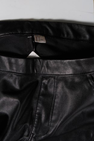 Pantaloni de femei H&M, Mărime L, Culoare Negru, Preț 44,40 Lei