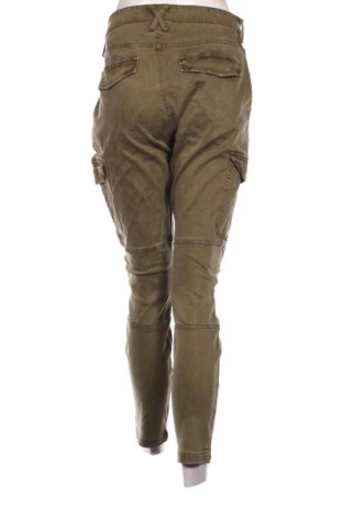Дамски панталон H&M, Размер XL, Цвят Зелен, Цена 17,41 лв.