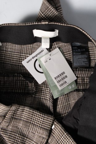 Dámské kalhoty  H&M, Velikost XL, Barva Vícebarevné, Cena  332,00 Kč