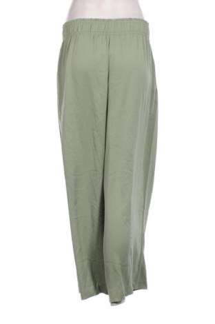 Дамски панталон H&M, Размер S, Цвят Зелен, Цена 14,50 лв.