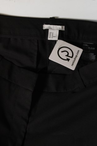 Дамски панталон H&M, Размер L, Цвят Черен, Цена 13,05 лв.