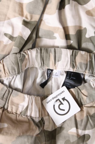 Γυναικείο παντελόνι H&M Divided, Μέγεθος S, Χρώμα Πολύχρωμο, Τιμή 8,07 €