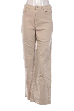 Дамски панталон H&M Divided, Размер M, Цвят Бежов, Цена 14,50 лв.