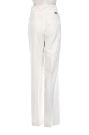 Дамски панталон Hugo Boss, Размер S, Цвят Бял, Цена 175,20 лв.