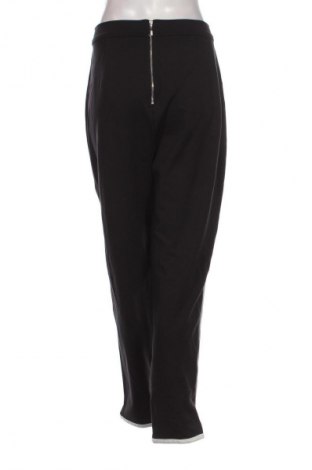 Дамски панталон Juicy Couture, Размер L, Цвят Черен, Цена 40,80 лв.