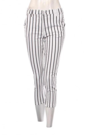 Γυναικείο παντελόνι Kapalua, Μέγεθος S, Χρώμα Λευκό, Τιμή 8,07 €