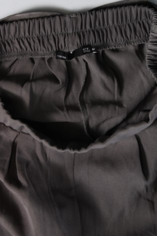 Damenhose Lager 157, Größe M, Farbe Grau, Preis 6,66 €