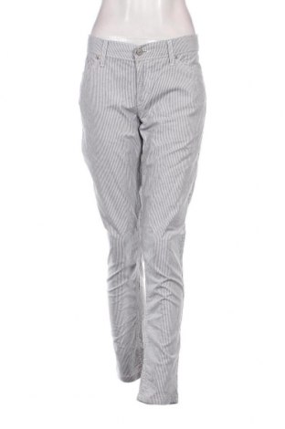 Дамски панталон Levi's, Размер XL, Цвят Многоцветен, Цена 47,90 лв.