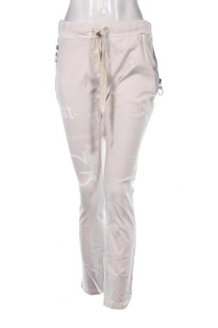 Дамски панталон Made In Italy, Размер M, Цвят Бежов, Цена 14,50 лв.