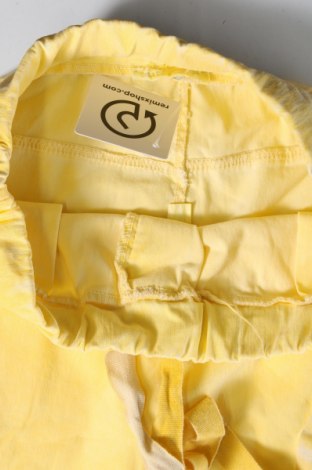 Γυναικείο παντελόνι Made In Italy, Μέγεθος M, Χρώμα Κίτρινο, Τιμή 8,07 €