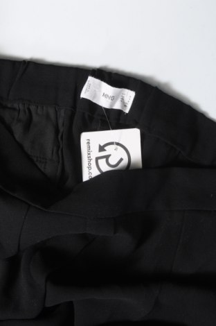 Дамски панталон Mango, Размер M, Цвят Черен, Цена 9,86 лв.