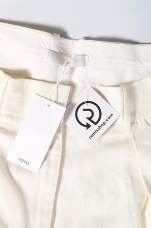 Γυναικείο παντελόνι Mango, Μέγεθος M, Χρώμα Λευκό, Τιμή 39,69 €