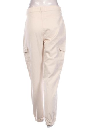 Дамски панталон New Look, Размер M, Цвят Бежов, Цена 23,00 лв.