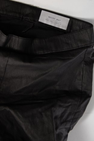 Γυναικείο παντελόνι Noisy May, Μέγεθος S, Χρώμα Μαύρο, Τιμή 8,07 €