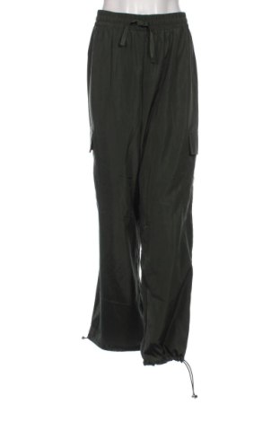 Дамски панталон Noisy May, Размер L, Цвят Зелен, Цена 22,54 лв.