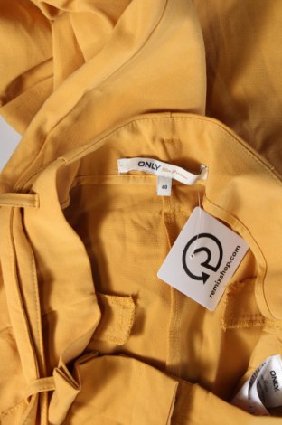 Дамски панталон ONLY, Размер M, Цвят Жълт, Цена 12,15 лв.