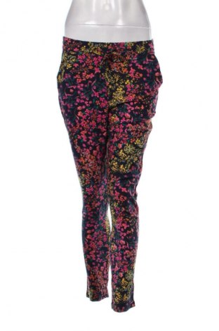 Pantaloni de femei ONLY, Mărime XS, Culoare Multicolor, Preț 101,98 Lei