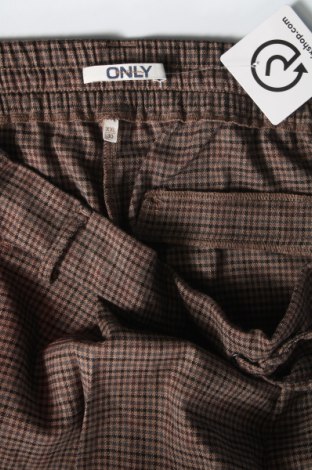 Дамски панталон ONLY, Размер XXL, Цвят Многоцветен, Цена 31,00 лв.