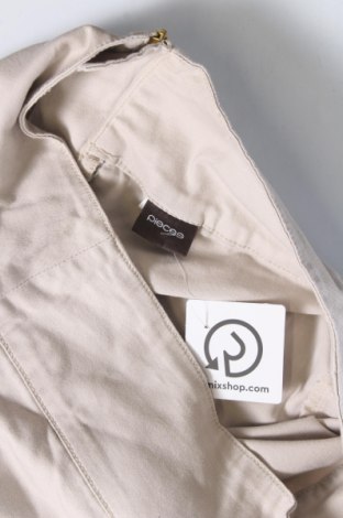 Damenhose Pieces, Größe M, Farbe Beige, Preis € 4,99