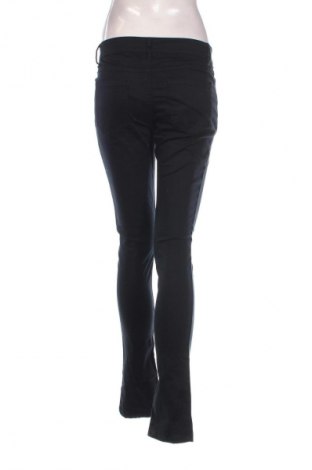 Дамски панталон Pieces, Размер M, Цвят Черен, Цена 27,90 лв.