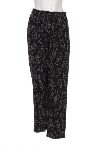 Γυναικείο παντελόνι Pieces, Μέγεθος M, Χρώμα Μαύρο, Τιμή 16,70 €
