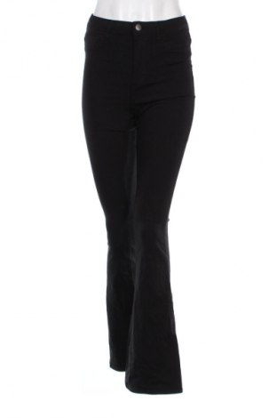 Γυναικείο παντελόνι Pieces, Μέγεθος S, Χρώμα Μαύρο, Τιμή 8,35 €