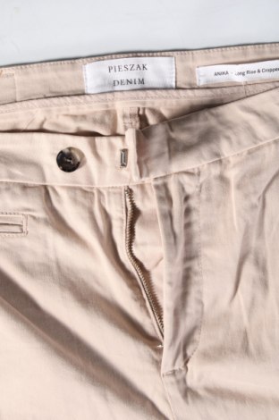 Pantaloni de femei Pieszak, Mărime S, Culoare Bej, Preț 171,67 Lei