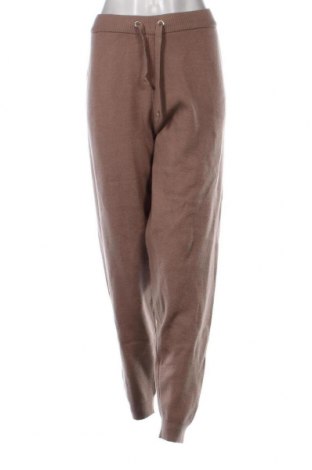 Дамски панталон PrimRose, Размер XL, Цвят Бежов, Цена 25,42 лв.