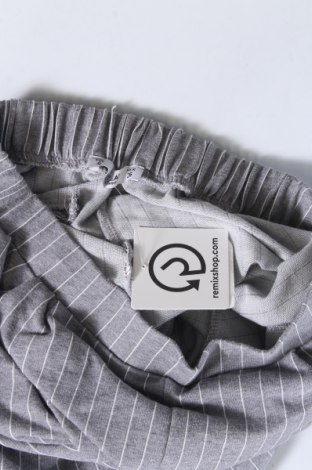 Γυναικείο παντελόνι Pull&Bear, Μέγεθος S, Χρώμα Γκρί, Τιμή 8,90 €